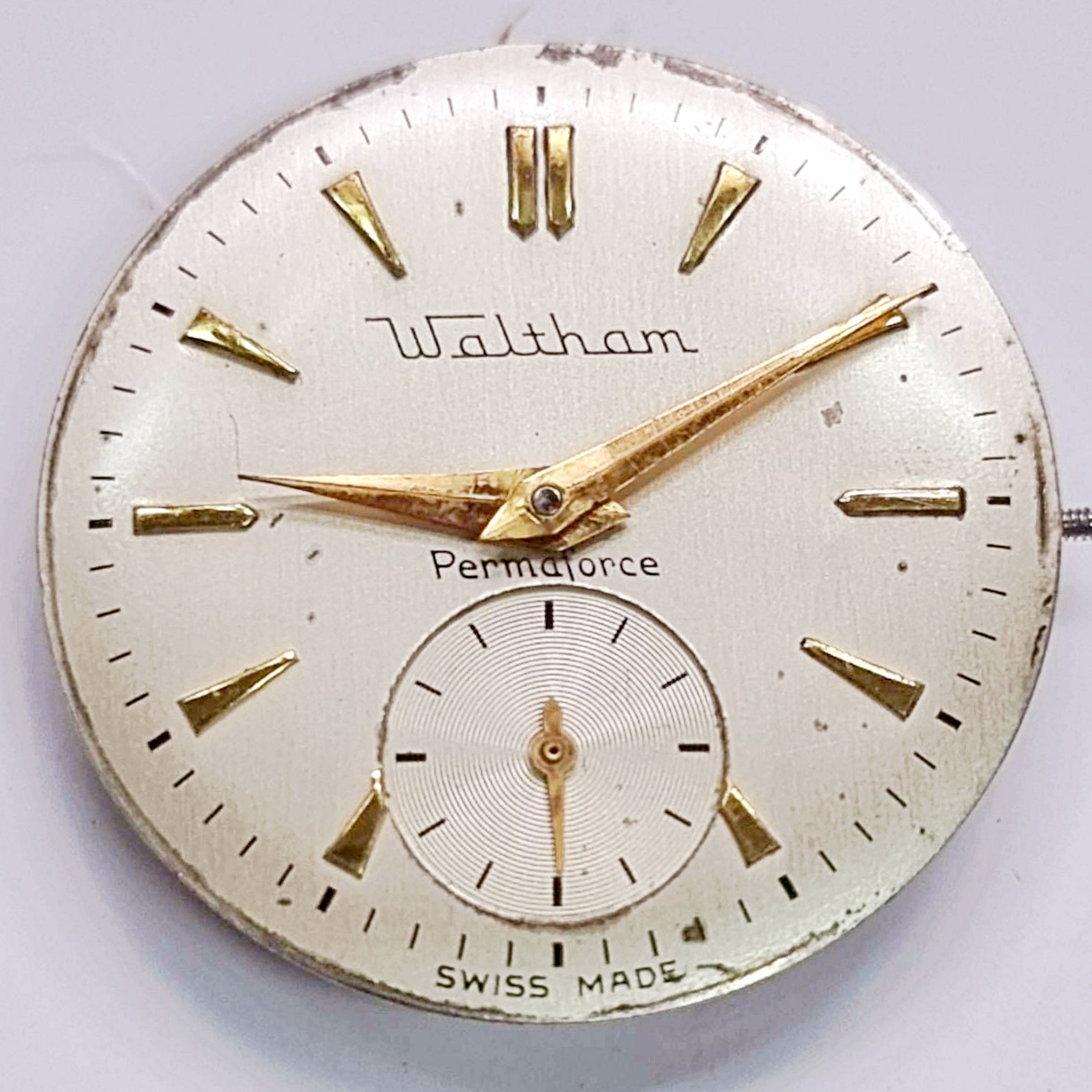 นาฬิกาเก่า WALTHAM ไขลานสองเข็มครึ่ง พร้อมกล่องแข็ง