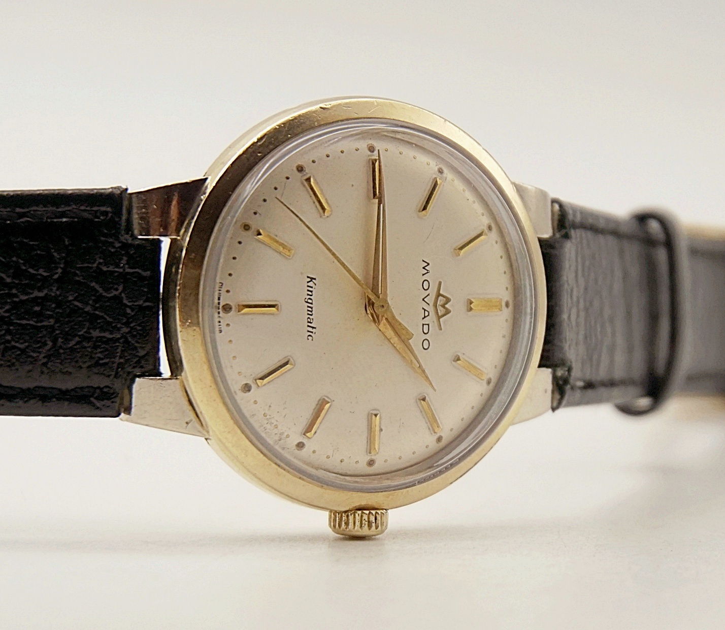 นาฬิกาเก่า MOVADO ออโตเมติก