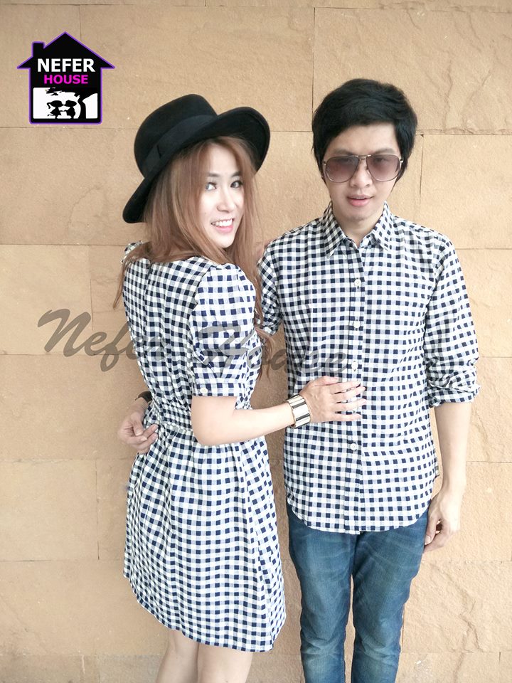 เสื้อคู่รัก ชุดคู่ลายสก๊อตน้ำเงิน ใส่สบายๆและดูน่ารักมาก