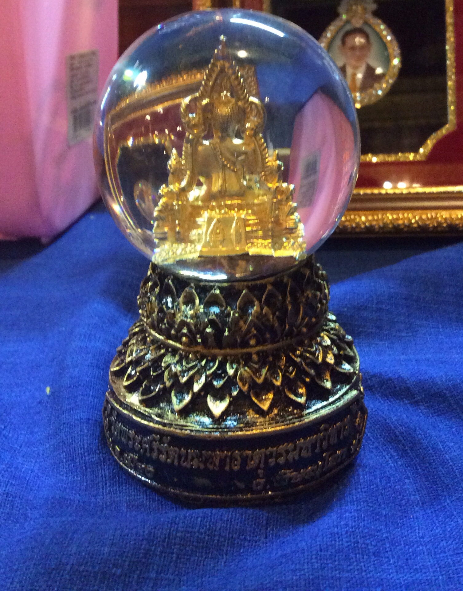 พระพุทธชินราชขนาด1นิ้วเหมาะสำหรับบูชาไว้ในรถ เพื่อคุ้มครองและปกป้องภัยอันตราย รหัส223