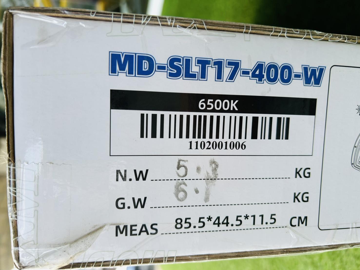โคมไฟถนนโซล่าเซลล์ Modi x XML รุ่น MD-SLT17-400W (แสง : ขาว)(Motion sensor + สว่างค้าง)