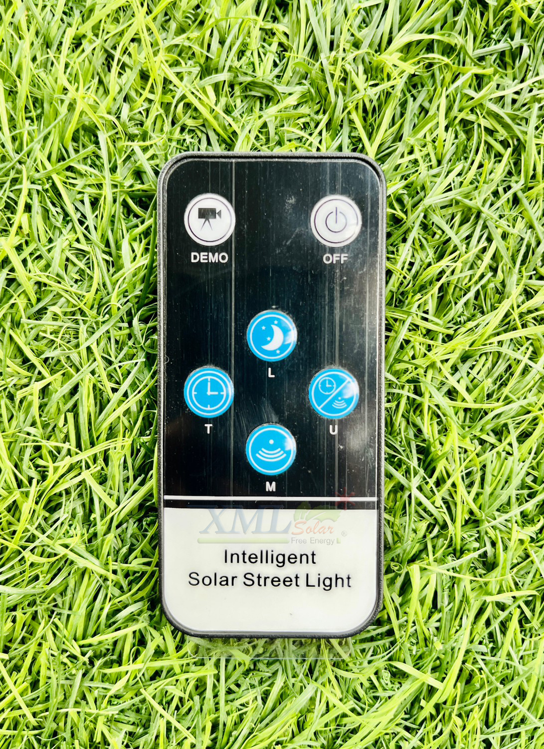 โคมไฟถนนโซล่าเซลล์ ST2-80 (แสง : ขาว)