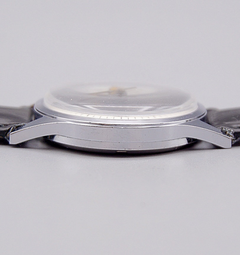 นาฬิกาเก่า MIGHTY MALT BY HELBROS ไขลาน