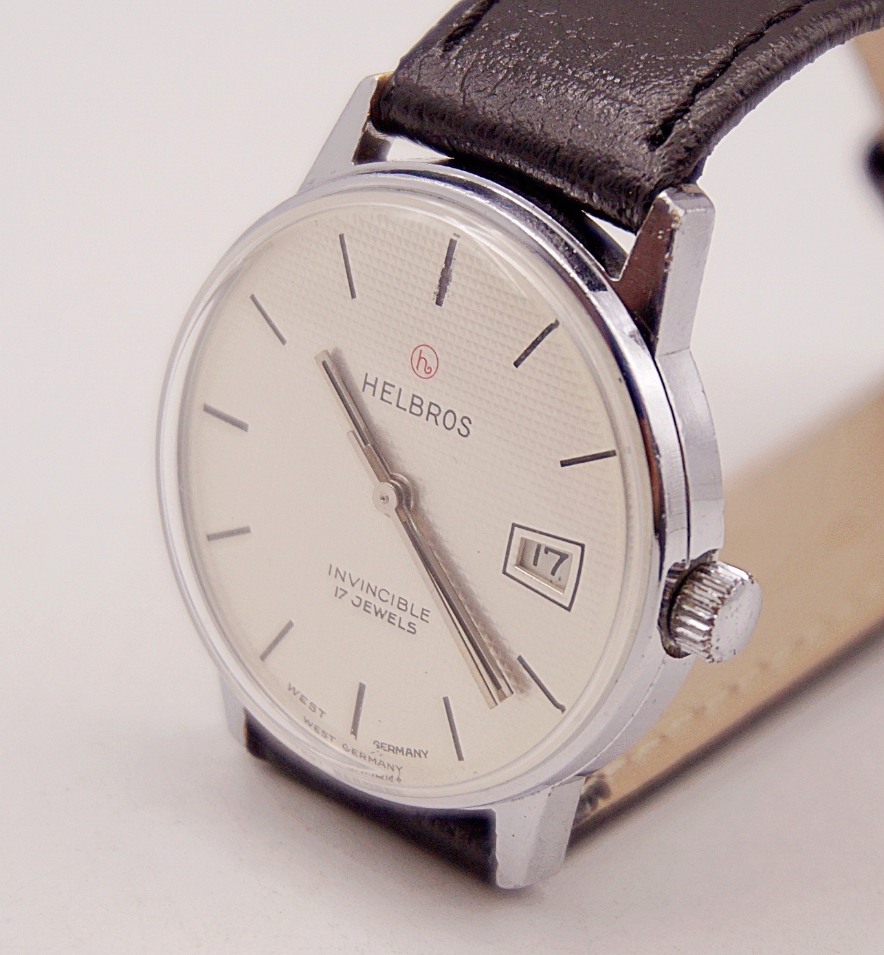 นาฬิกาเก่า HELBROS ไขลาน