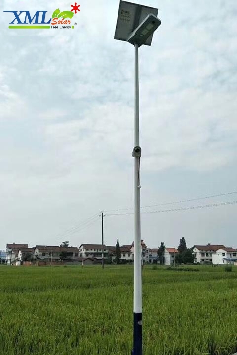 โคมไฟถนนอัจฉริยะ โซล่าเซลล์ 80 Watt Mono+ CCTV (ใช้ simcard 4G)