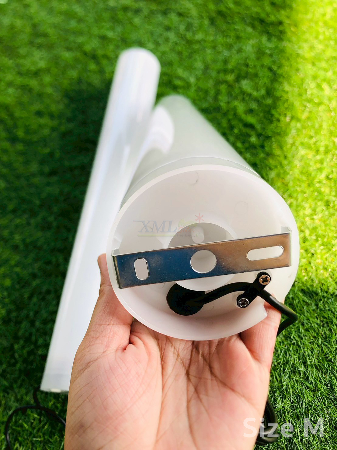 โคมไฟตั้งพื้นโซล่าเซลล์ รุ่น TC-11838 (แสงขาว + เหลืองวอมไวท์)