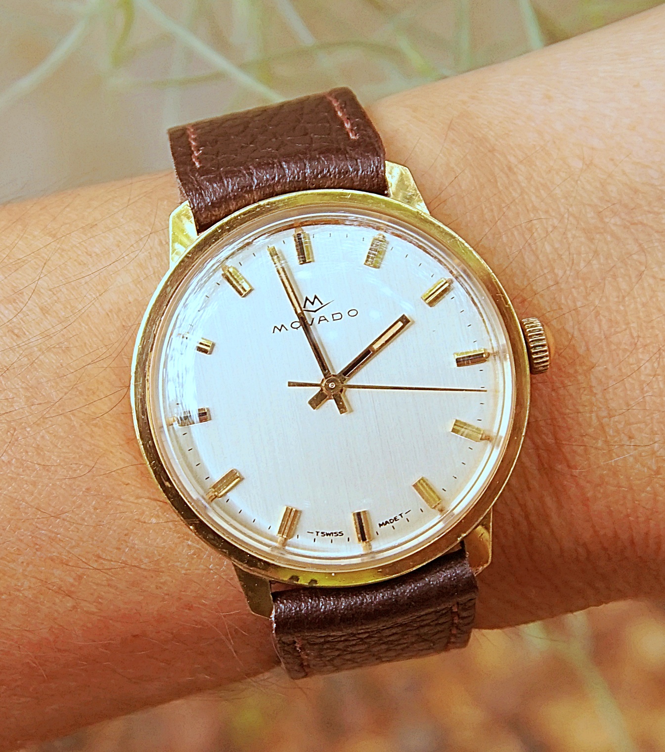 นาฬิกาเก่า MOVADO ไขลาน