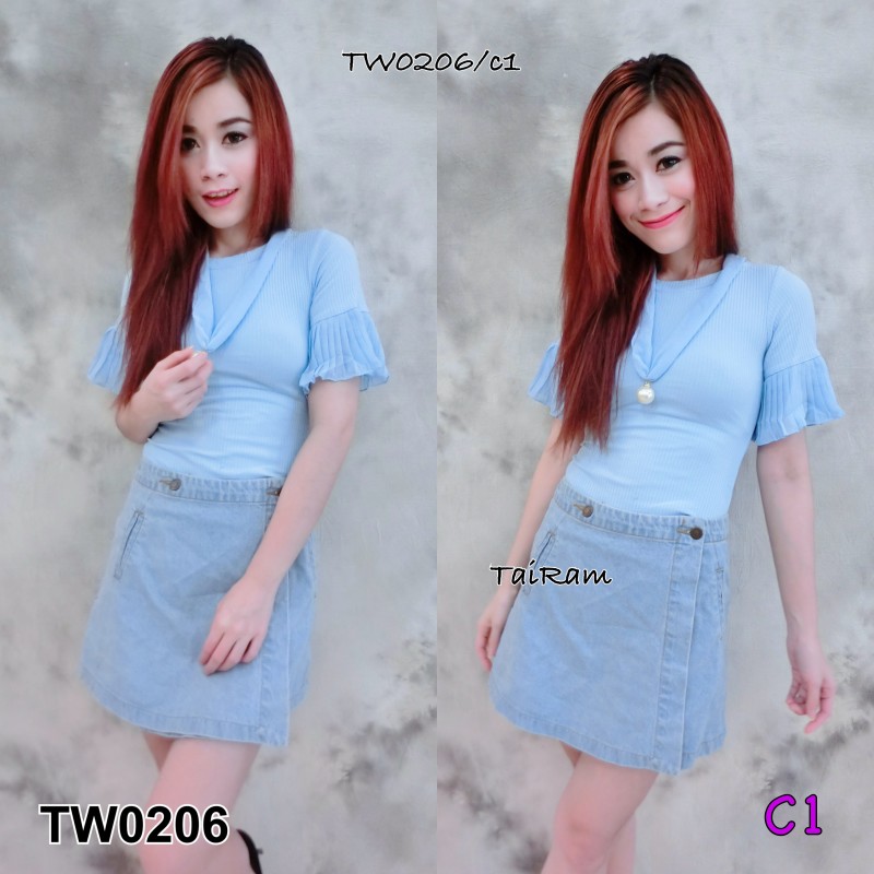 เสื้อแขนสาวมส่วนงานเข้ารูปแต่ระบายแขนผ้ายืดนิ่มใส่สบายแนะนำเลยคร่า งานมีแถมสร้อยมุขเก๋ๆ