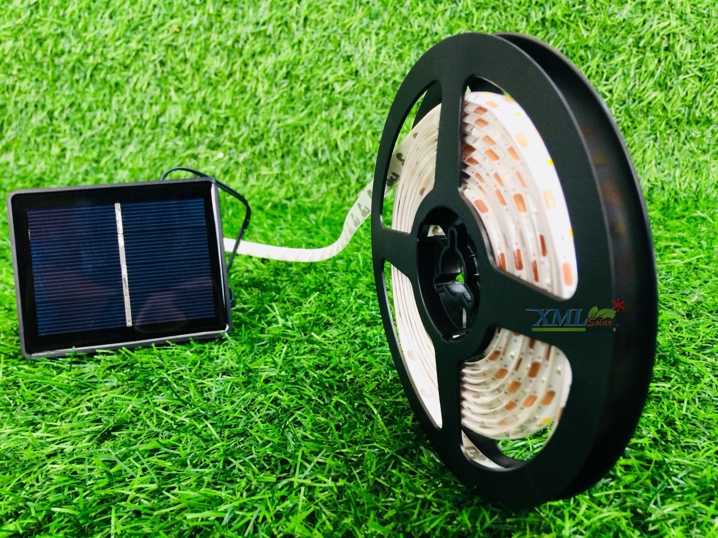 ไฟกระพริบโซล่าเซลล์ รุ่น 90 CHIP SMD LED (8 ฟังก์ชั่น) (เเสง : เหลืองวอมไวท์)