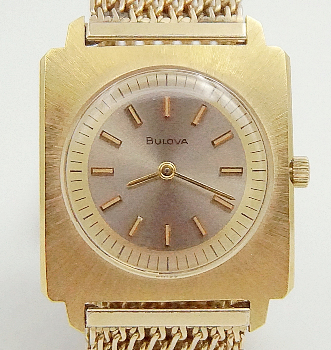 นาฬิกาเก่า BULOVA ไขลาน