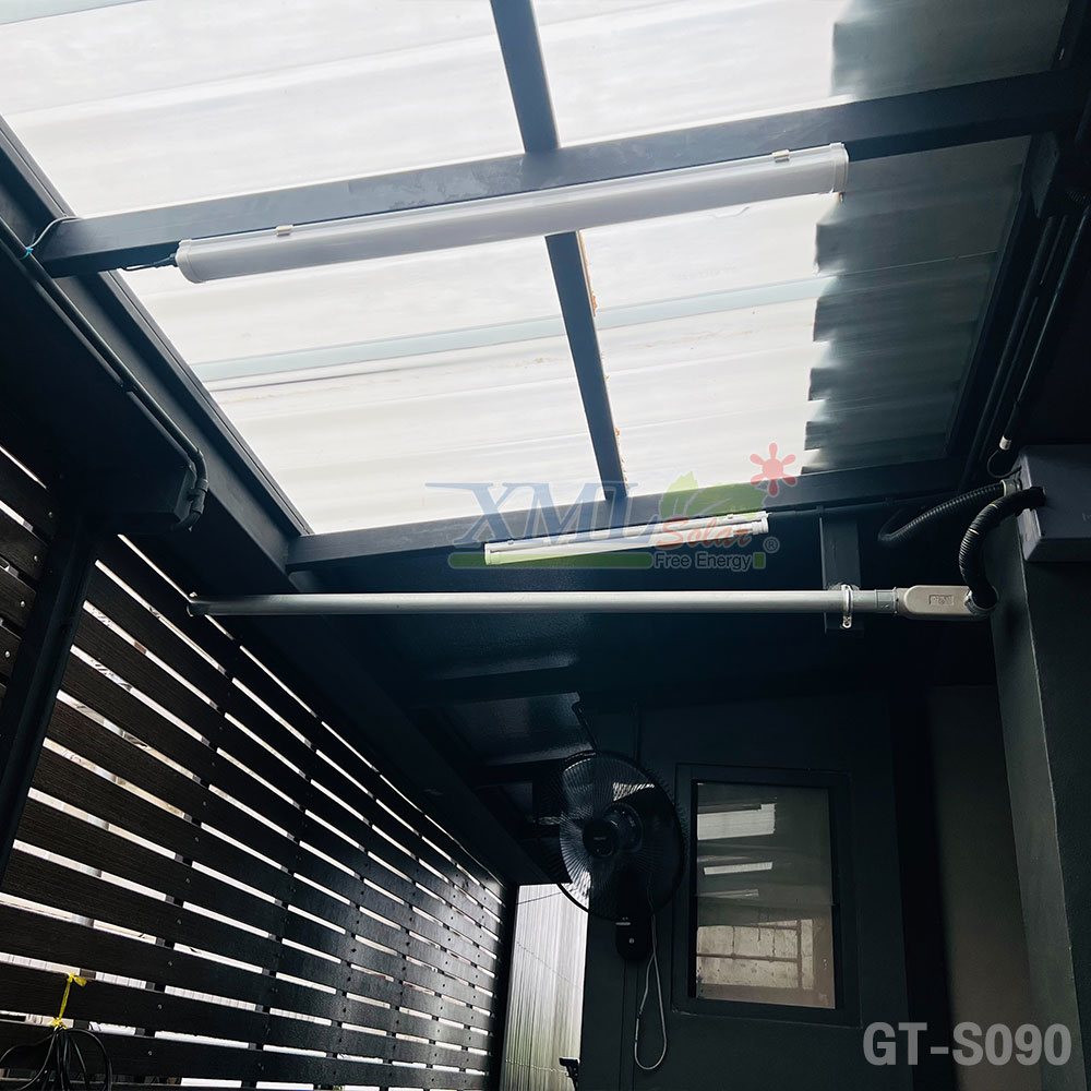 โคมไฟโซล่าเซลล์ ติดเพดาน รุ่นหลอดยาว Series GT (แสง : ขาว)