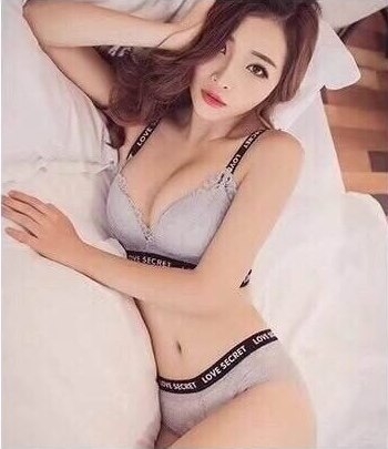 ชุดชั้นในลูกไม้สวยหรู ไร้โครง เสริมฟองน้ำในตัวรูปมือดันอกสวย ยกอกกระชับและชิด มี 4 สี ขาว ดำ เทา เขียว 32 34 36 ราคาส่ง 3 ชิ้นคละกับแบบอื่นได้ 290 บาท