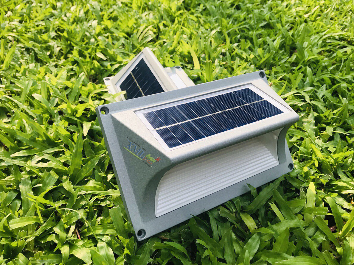 ไฟบันไดโซล่าเซลล์ ทรงสี่เหลี่ยม 5 SMD LED