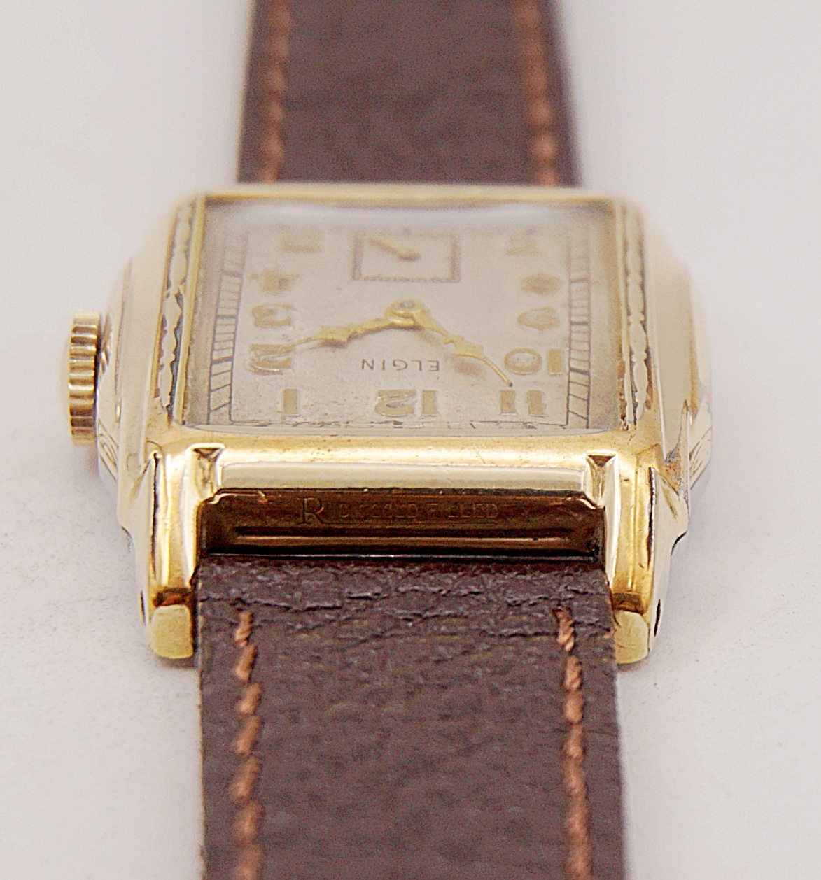 นาฬิกาเก่า ELGIN ไขลานสองเข็มครึ่ง