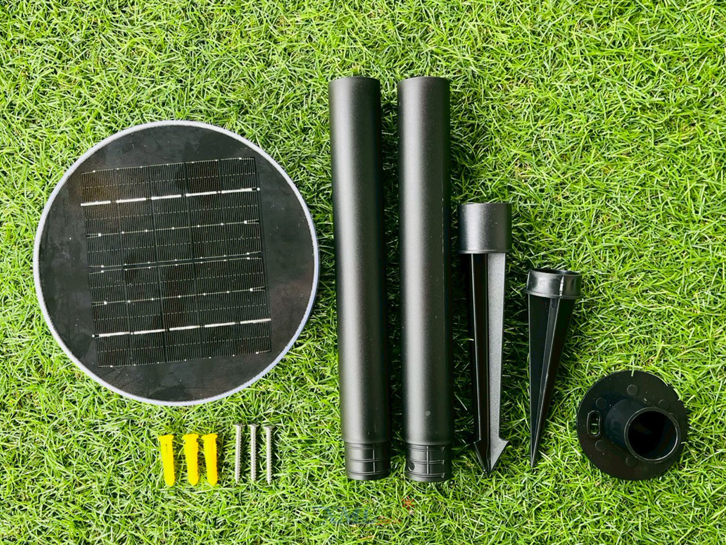 โคมไฟสนามโซล่าเซลล์ ทรงกลม รุ่น DPD-0544 (แสง:ขาว + เหลืองวอมไวท์)