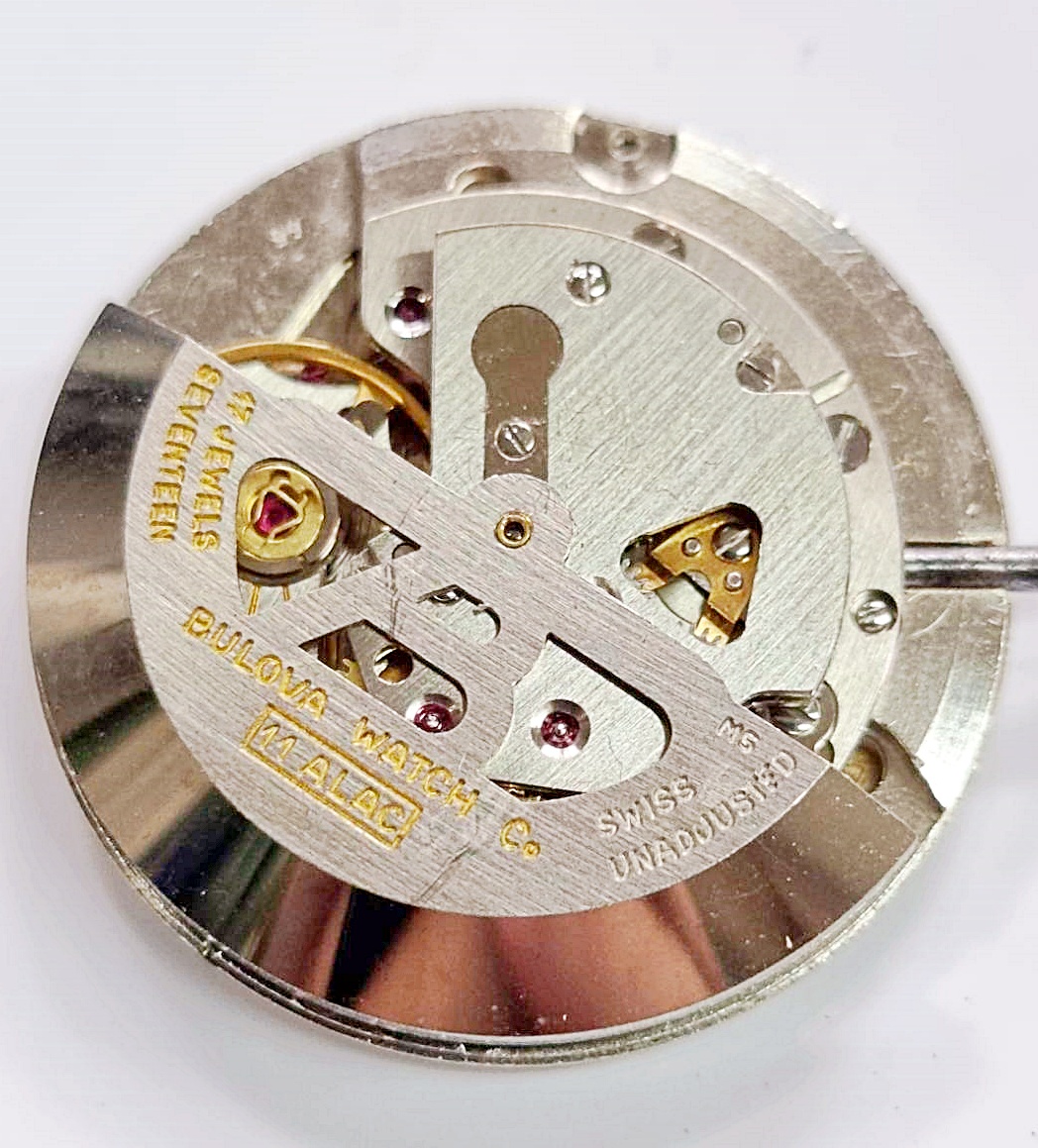 นาฬิกาเก่า BULOVA ออโตเมติก