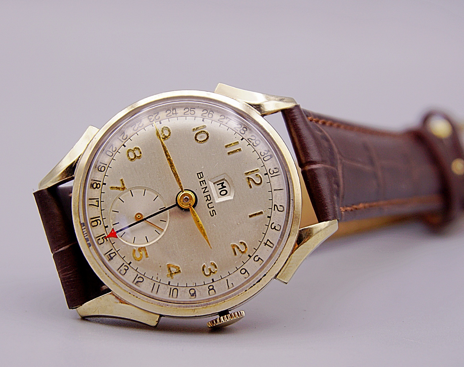 นาฬิกาเก่า BENRUS POINTER DATE ไขลาน