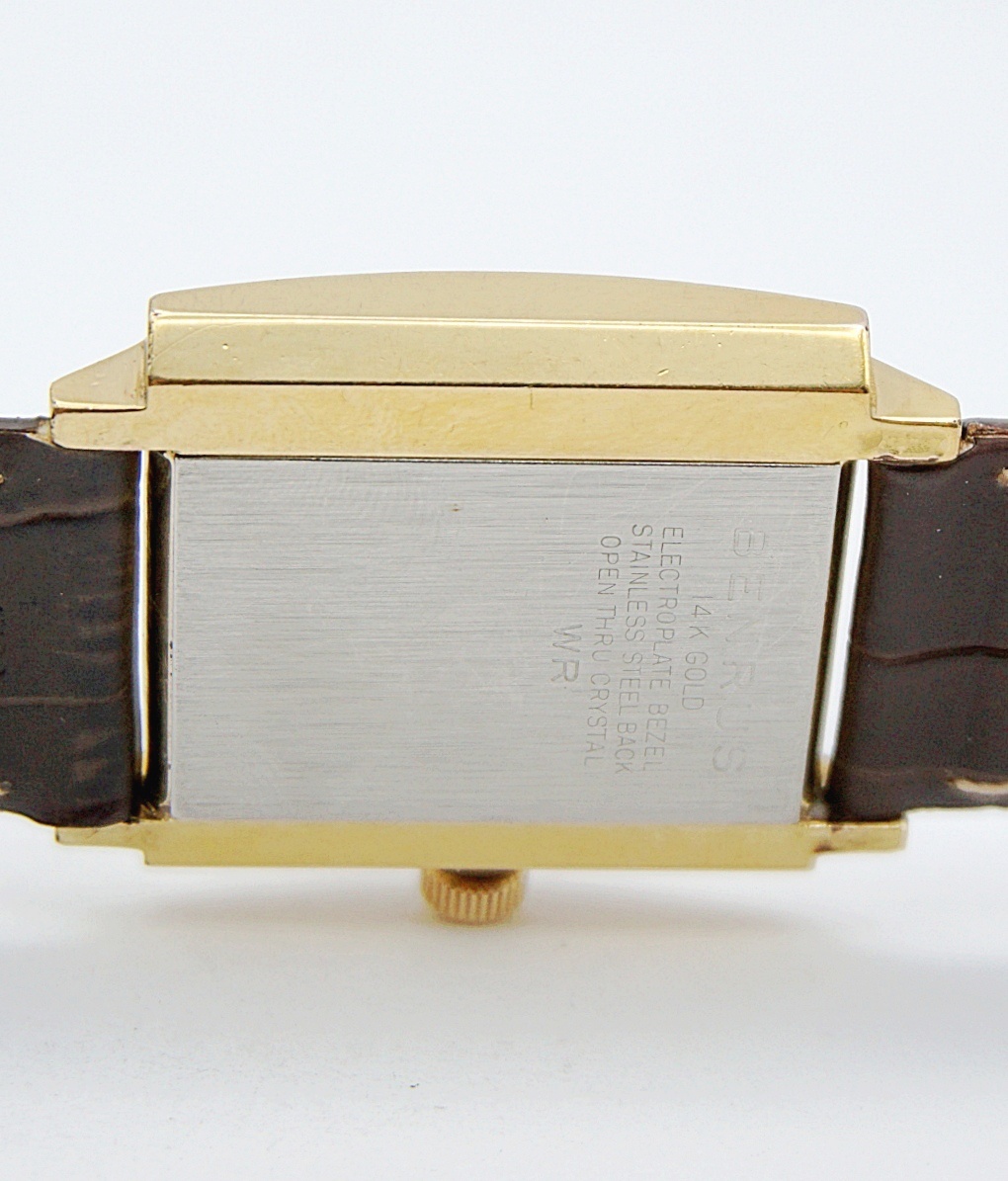 นาฬิกาเก่า BENRUS ไขลาน