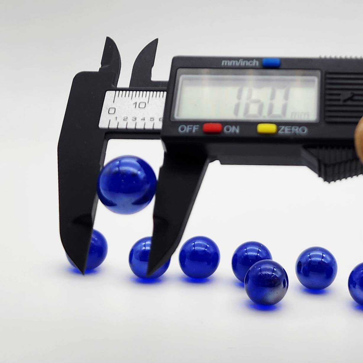 ลูกแก้วใส สีน้ำเงิน 16มิล บรรจุ 70ลูก แก้วแท้ ลูกสวยมาก ไม่ลอก แข่น้ำได้