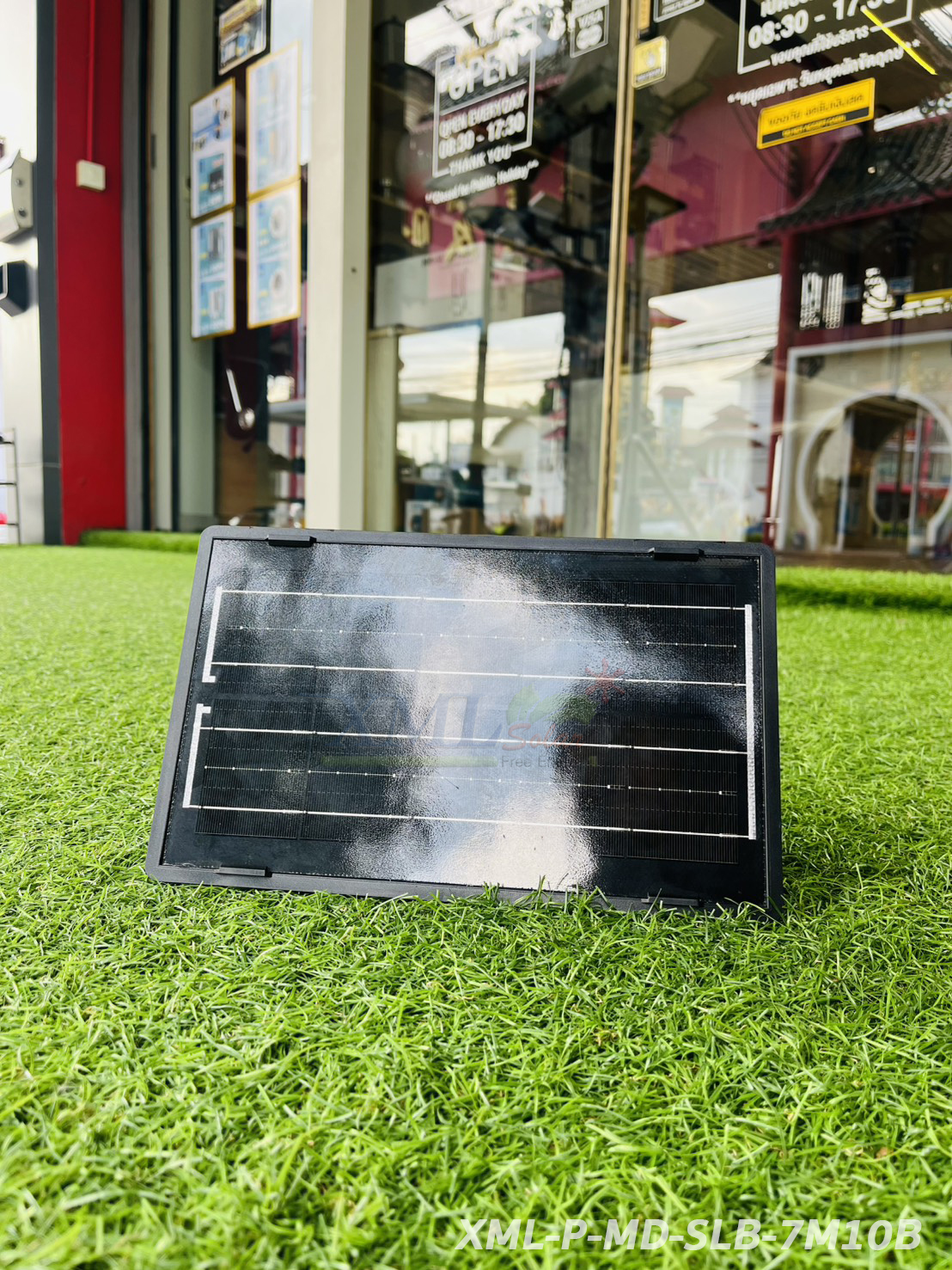 ไฟกระพริบโซล่าเซลล์ หลอดไส้ทรงรี 7/10/20 หลอด รุ่น MD-SLB (เเสง : เหลืองวอมไวท์)