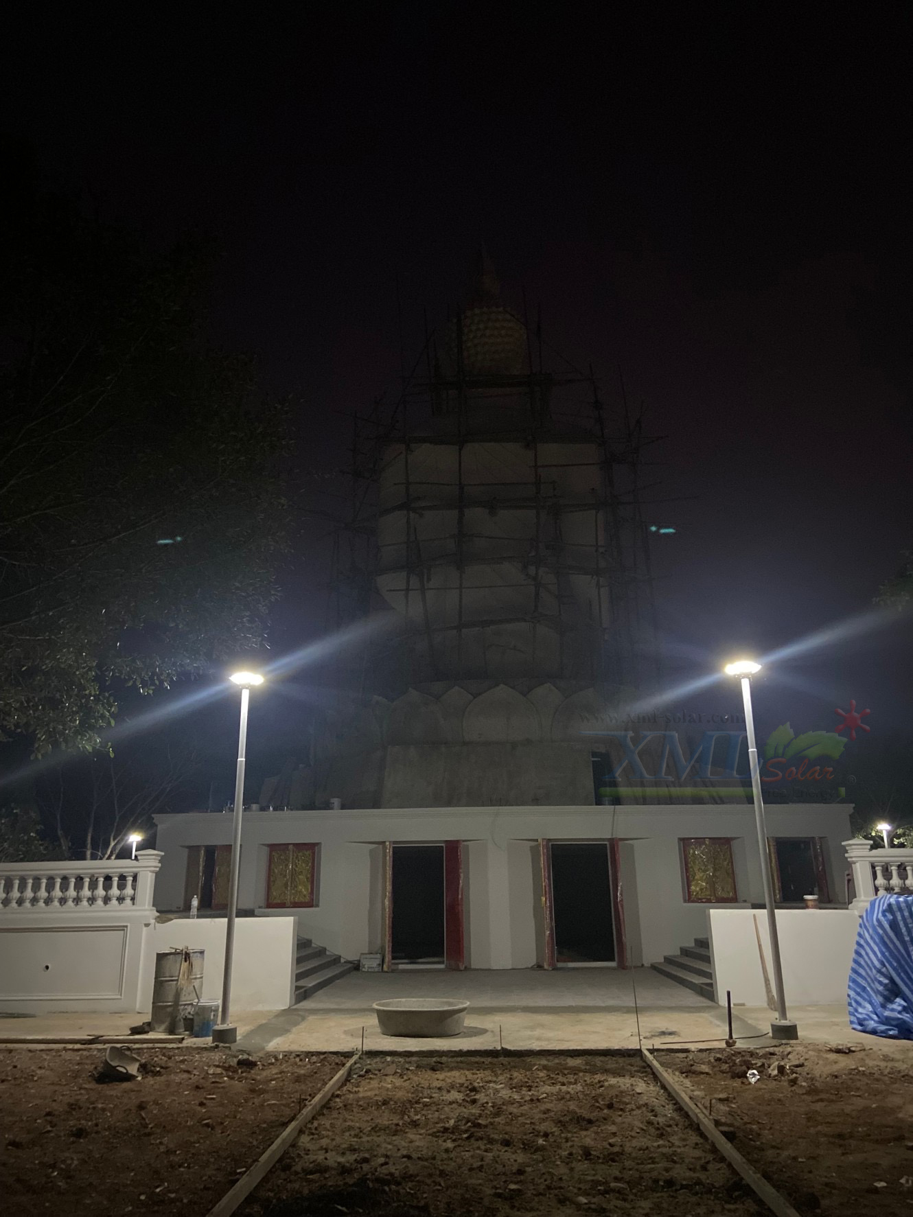 โคมไฟ UFO ทรงสี่เหลี่ยม รุ่น Modi x XML + ระบบ Motion รุ่น 300w (เปิดได้ 3 แสง)