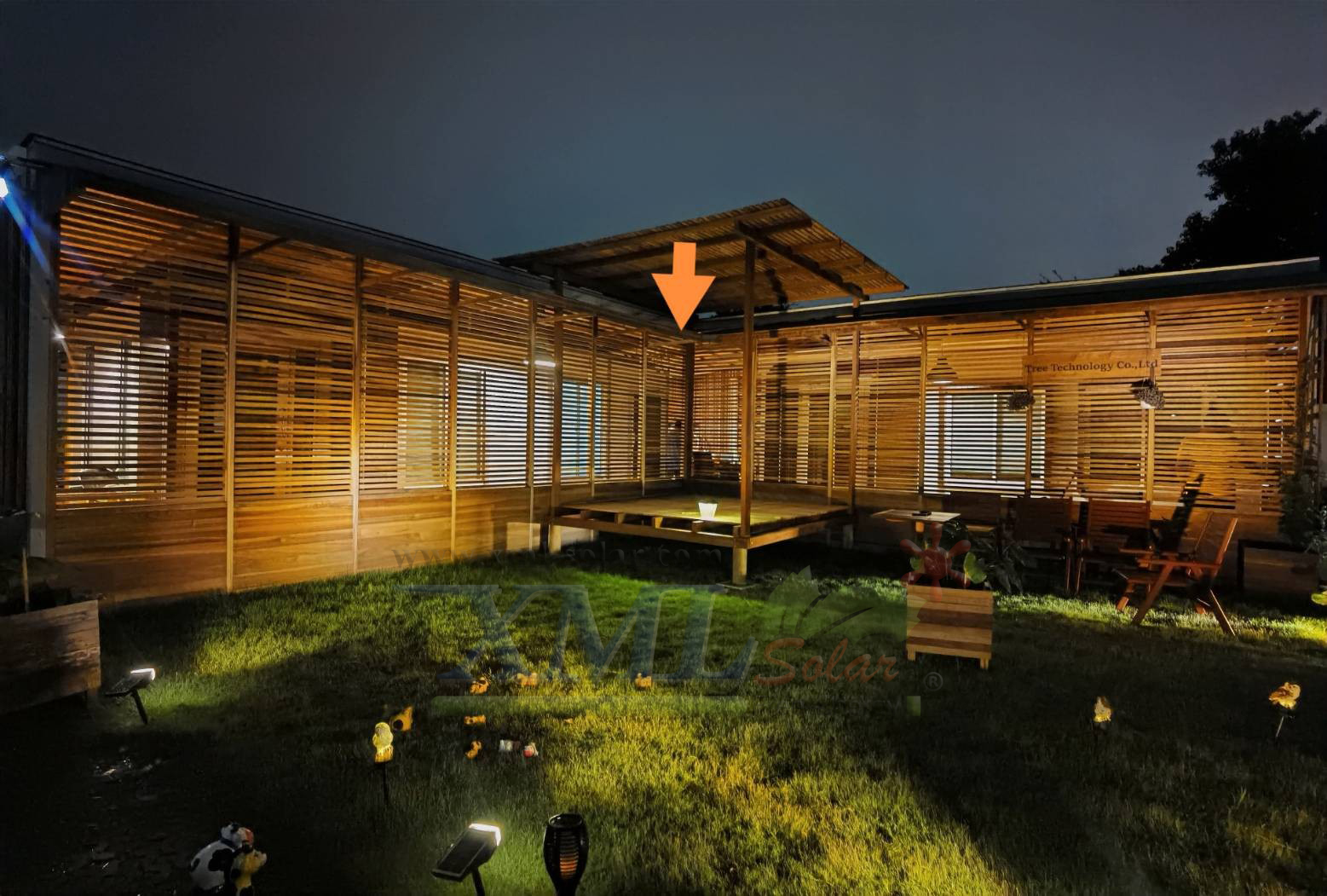 สปอร์ตไลท์ปักสนามโซล่าเซลล์ รุ่น SSL-001