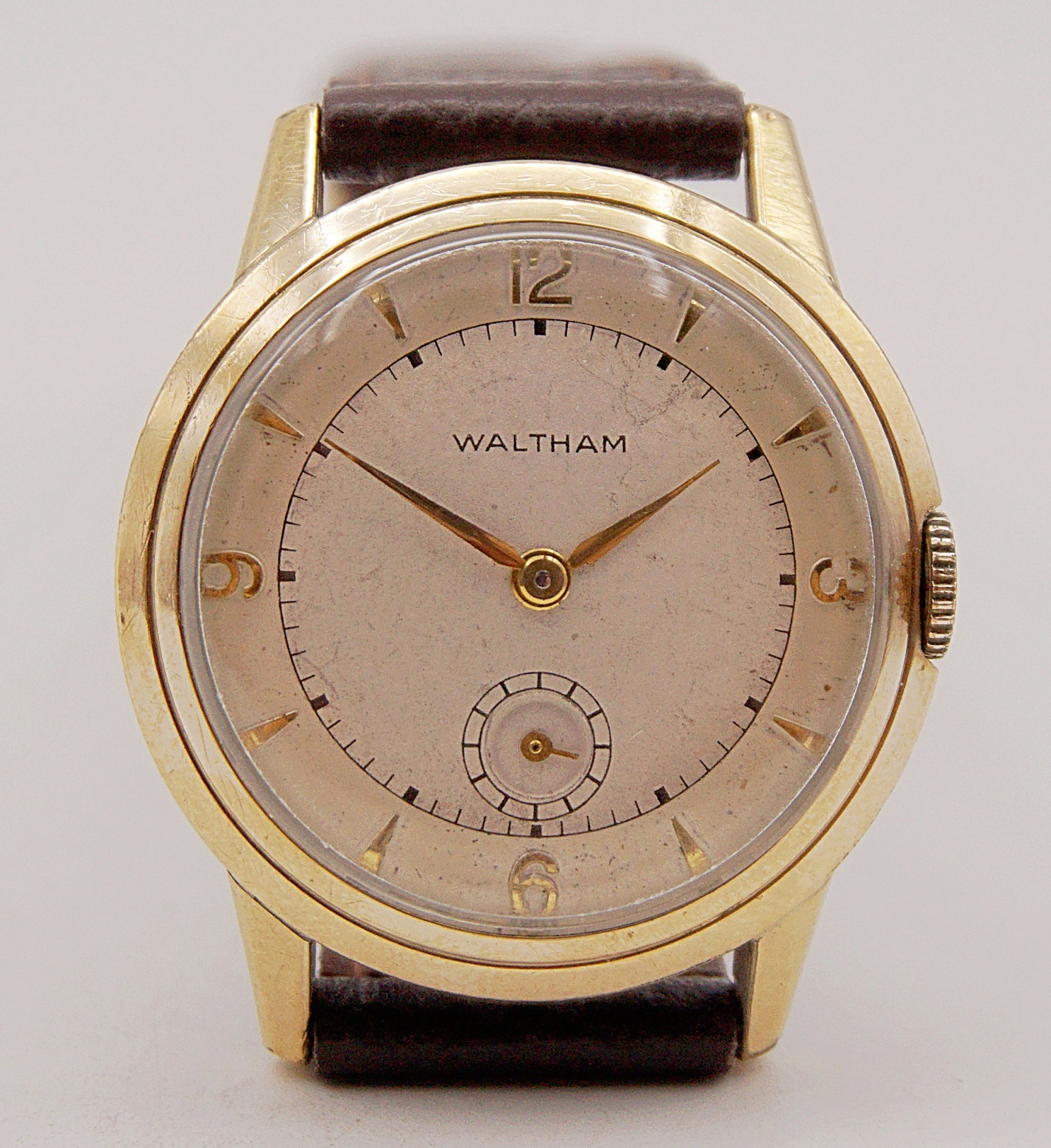 นาฬิกาเก่า WALTHAM ไขลานสองเข็มครึ่ง