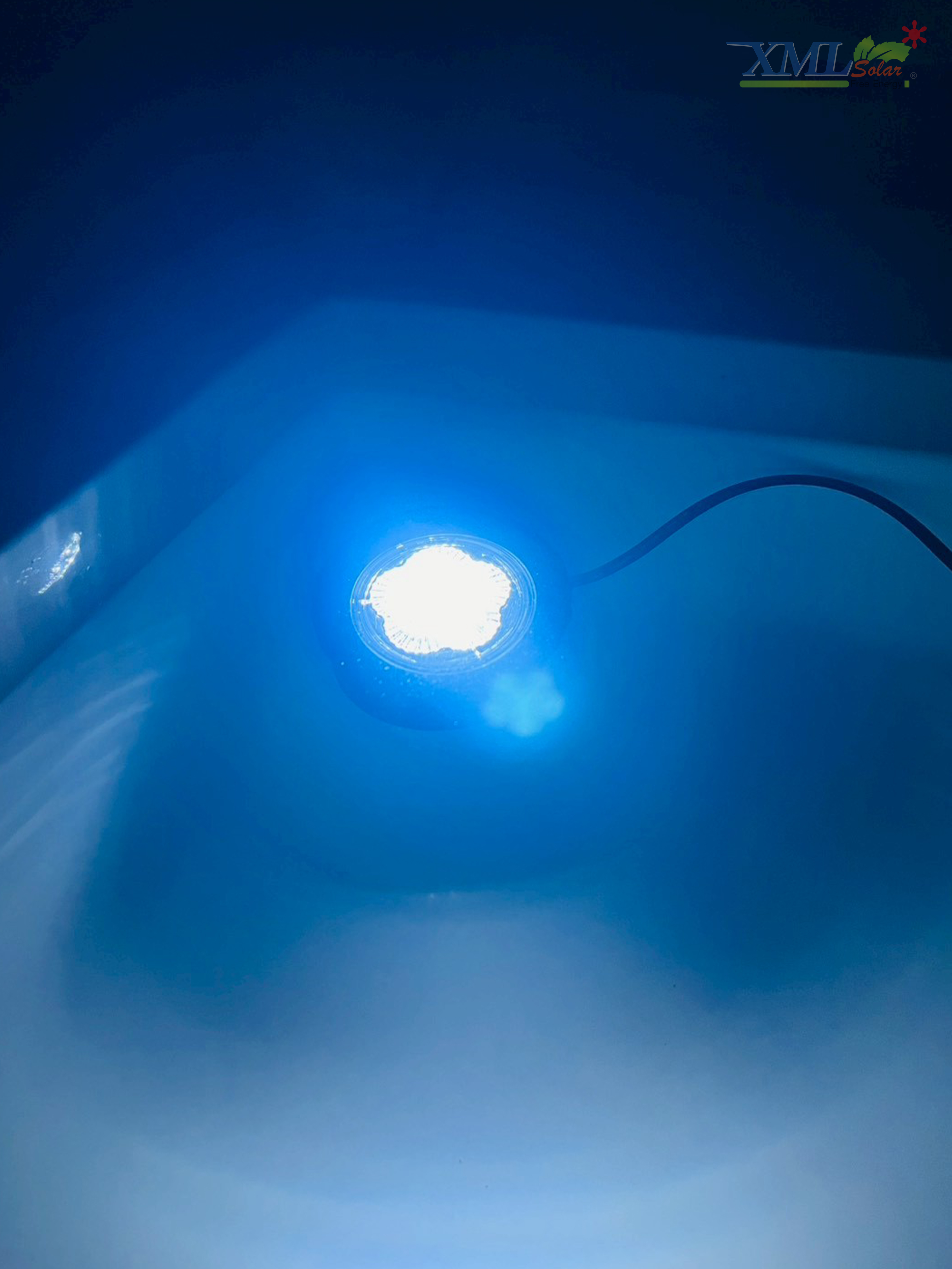 Solar underwater flood light (White)