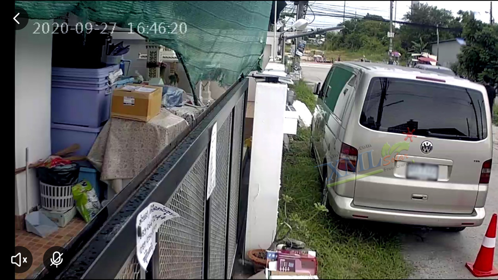 ไฟสปอตไลท์โซล่าเซลล์ 100 W. รุ่น Smart IOT With CCTV Camera (เเสง : ขาว)