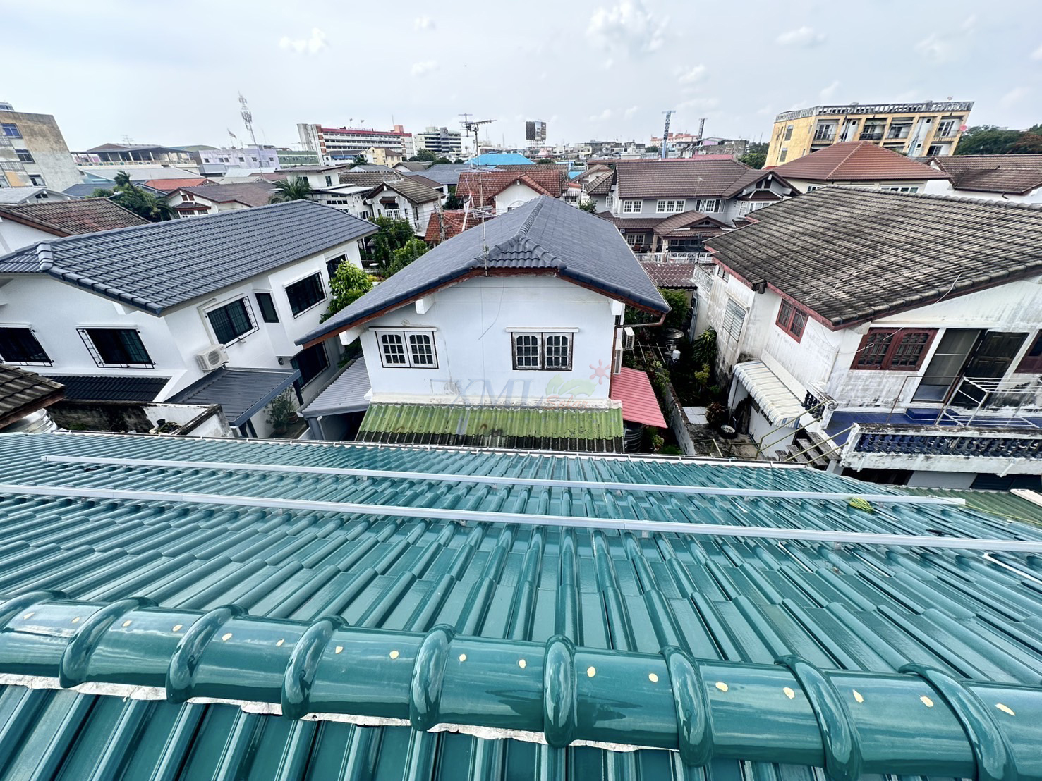 ระบบโซล่าเซลล์ติดหลังคา Energy LiB Solar Rooftop P1 Lite ขนาด 6 kW (ON-GRID) 1 Phase พร้อมติดตั้ง