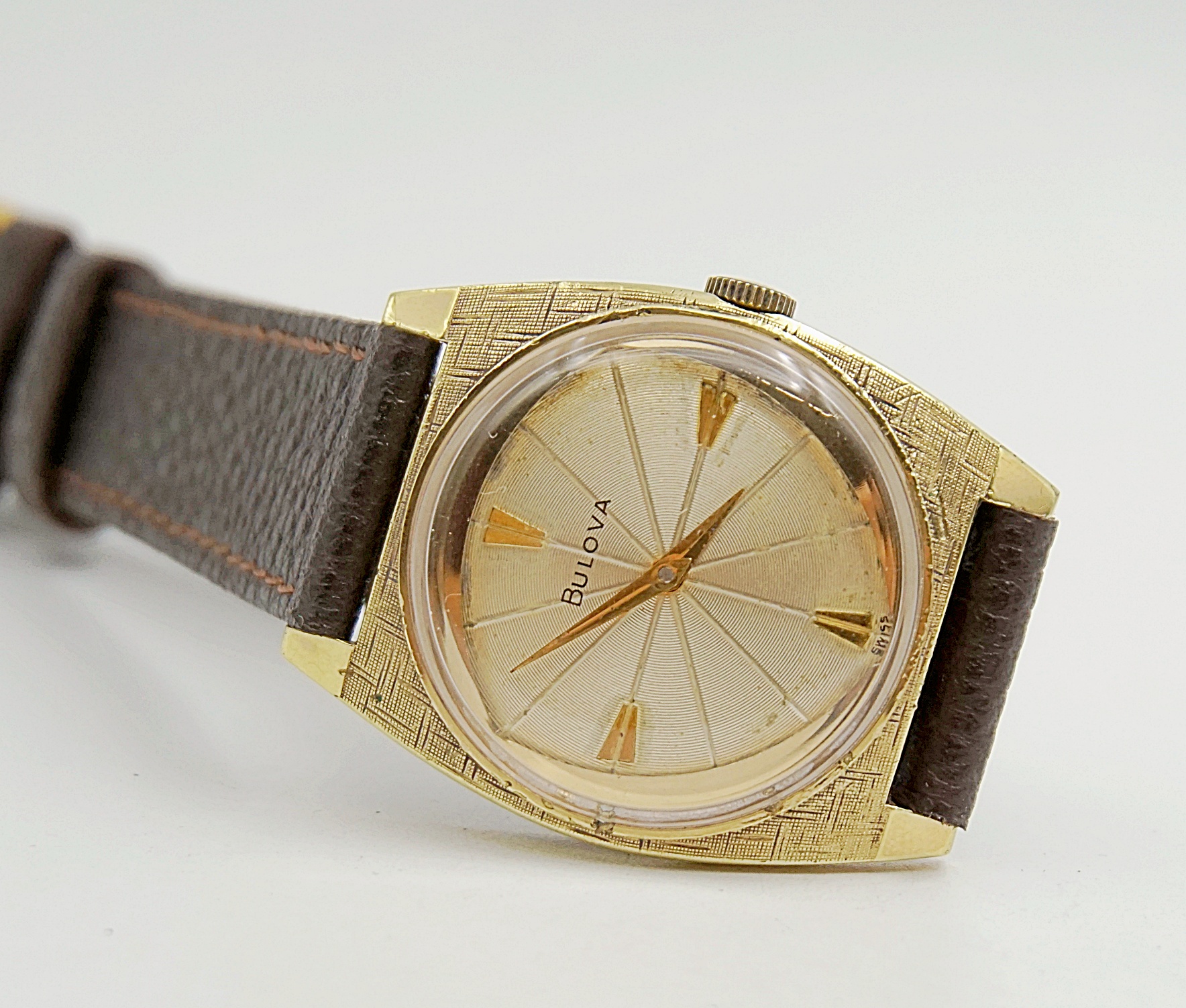 นาฬิกาเก่า BULOVA ไขลาน