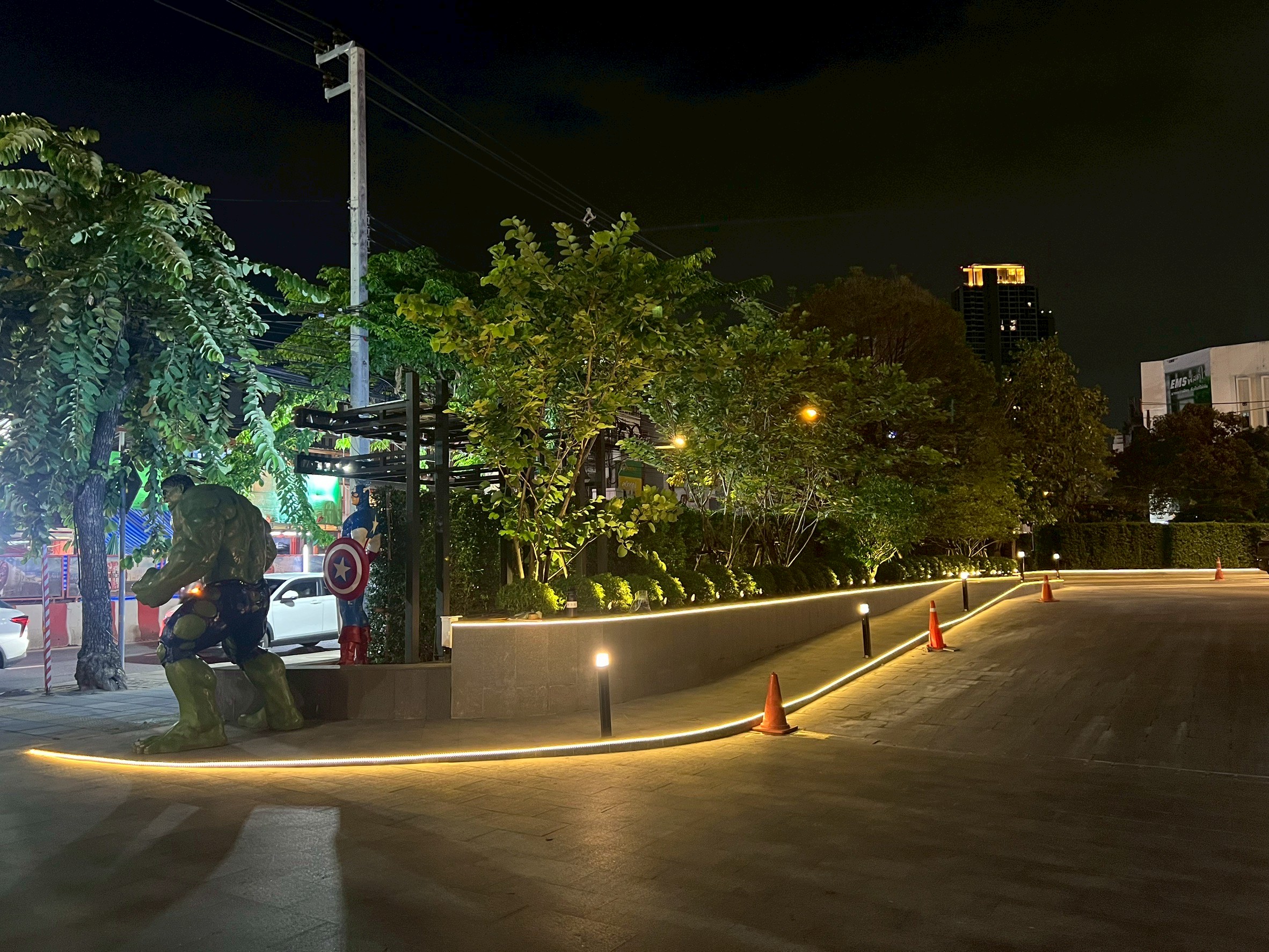 ไฟเส้นโซล่าเซลล์ รุ่น MD-SOLAR-SL10M / 20M / 30M / 50M (แสงเหลืองวอมไวท์)