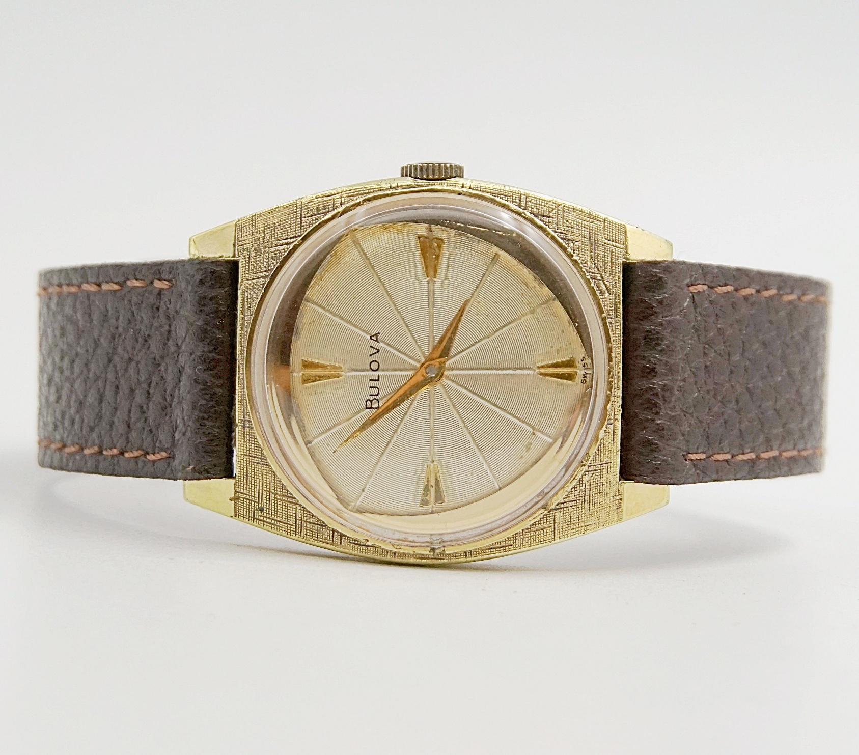 นาฬิกาเก่า BULOVA ไขลาน