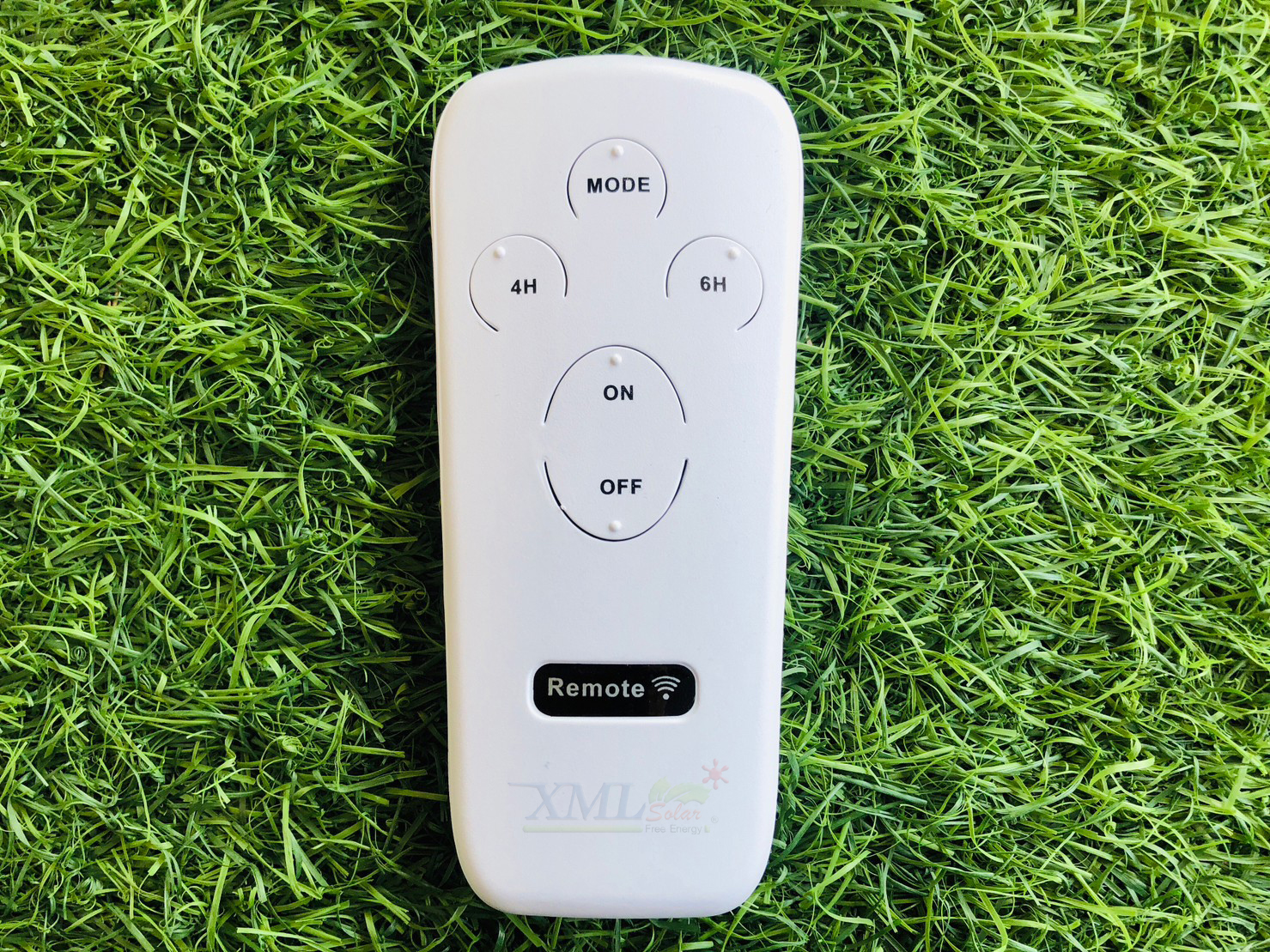 ไฟสปอตไลท์โซล่าเซลล์ 100 W รุ่น MD-PT19 (เปิดได้ 3 แสง)