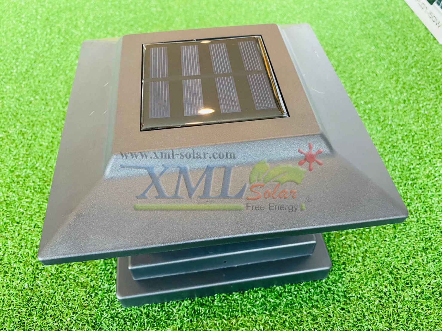 โคมไฟหัวเสาโซล่าเซลล์ ทรงสี่เหลี่ยม รุ่นใหม่ (เเสง : เหลืองวอมไวท์)