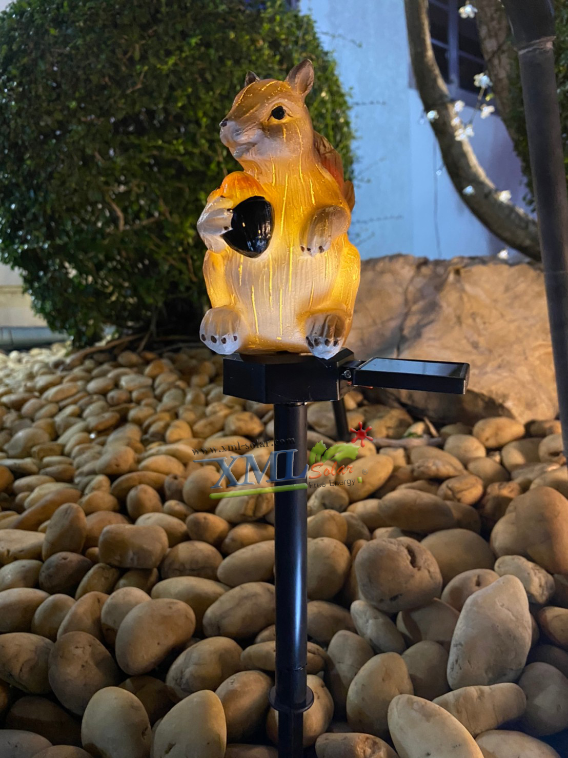 ไฟปักสนามโซล่าเซลล์ กระรอก 1 LED (แสง : เหลืองวอมไวท์) 1 แถม 1