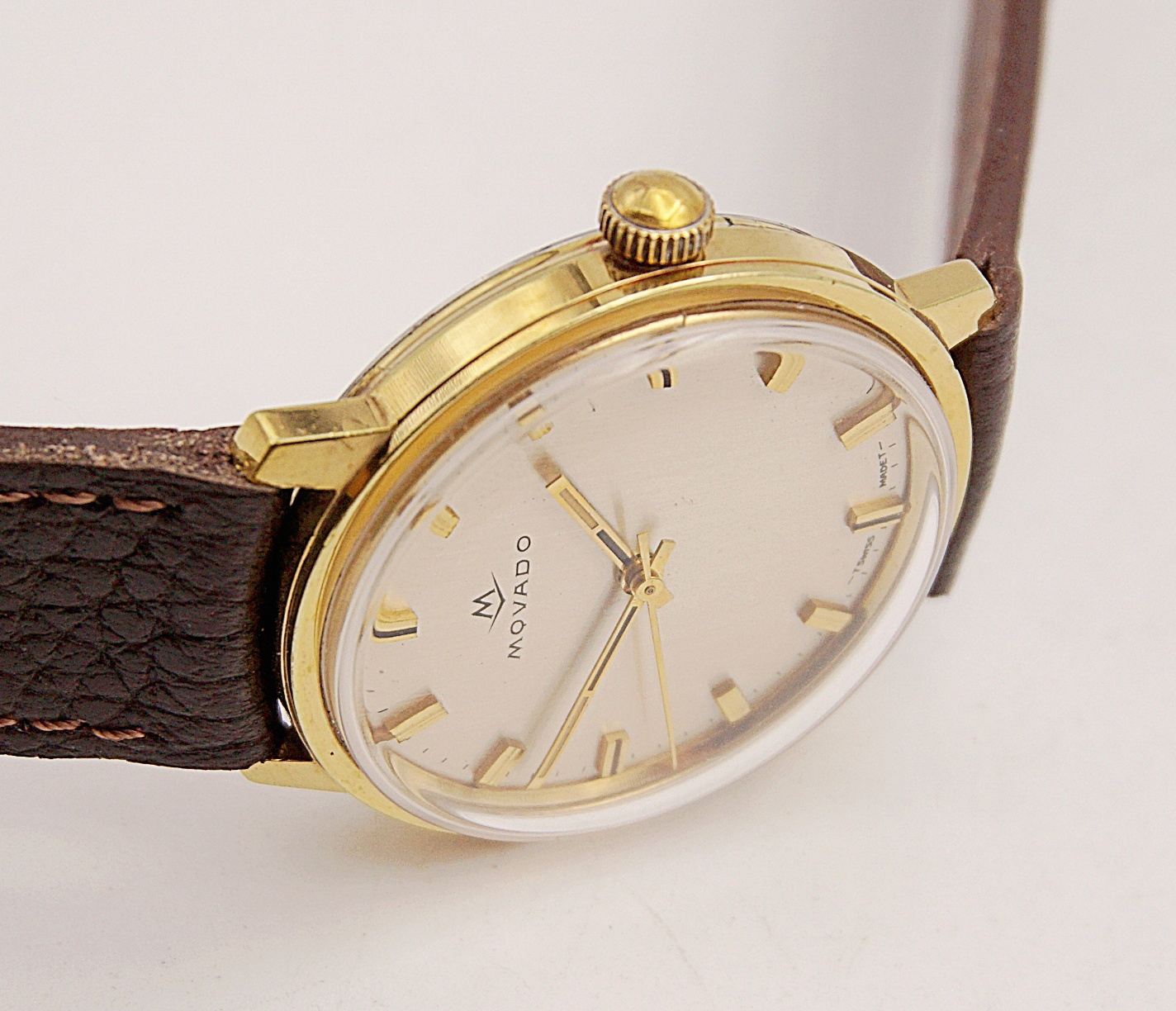 นาฬิกาเก่า MOVADO ไขลาน