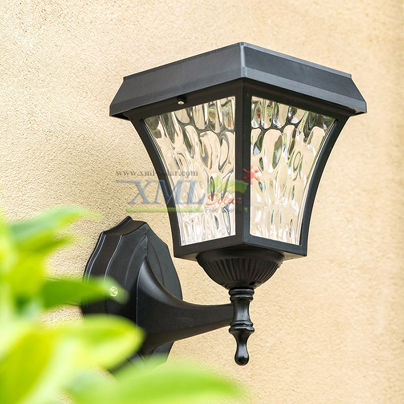 โคมไฟกิ่งโซล่าเซลล์ รุ่นใหม่ ทรงสี่เหลี่ยม ระบบสัมผัส (เเสง : เหลืองวอมไวท์)