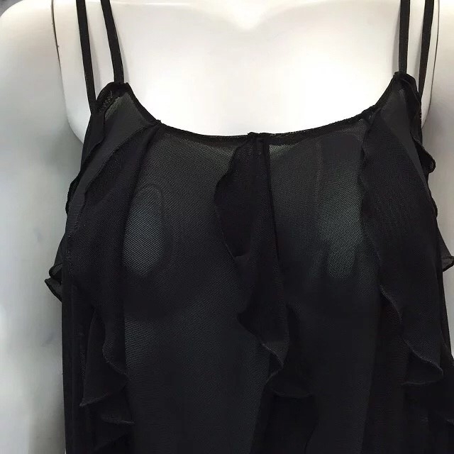 ชุดนอนเซ็กซี่ ผ้าซีทรูนิ่มบางเบา ใส่สบาย พร้อมกางเกงจีสตริงเข้าชุด ฟรีไซส์ มี 2 สี ดำ ชมพูอ่อน ราคาส่ง 3 ชิ้น คละแบบได้ชุดละ 290 บาท