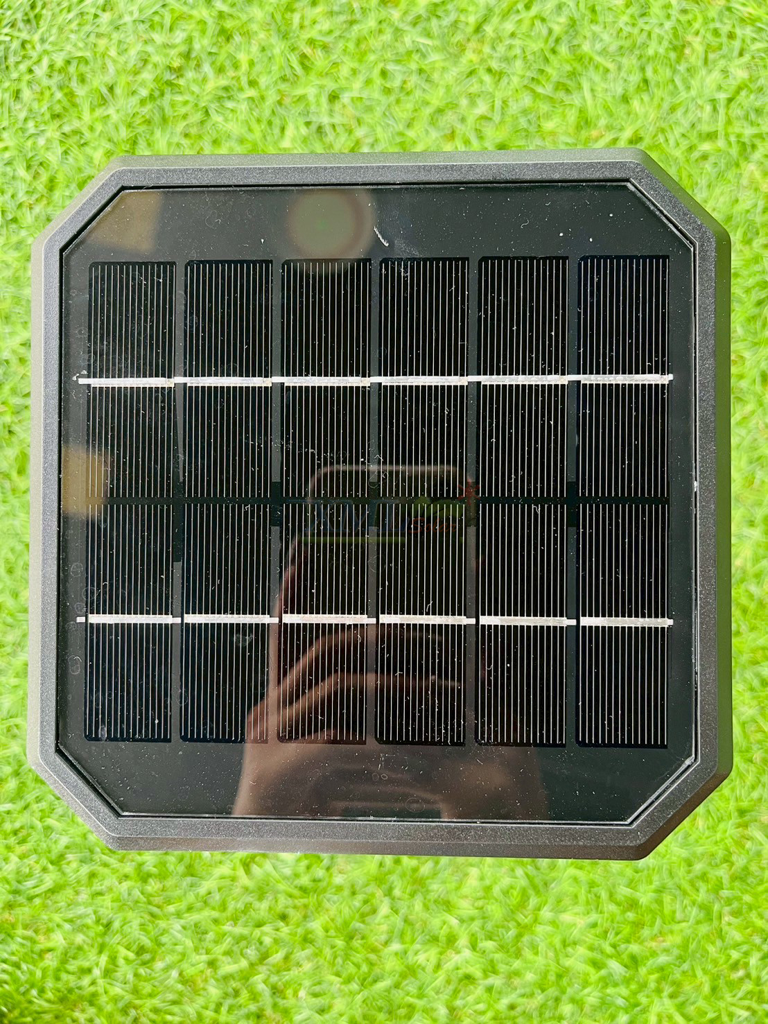 ไฟหัวเสาโซล่าเซลล์ LSXML-215A ทรงเหลี่ยม หลอดไส้เพชร (แสง : เหลืองวอมไวท์)