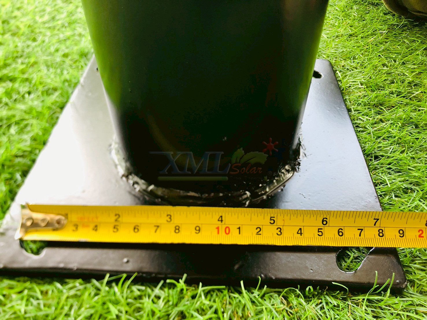 เสาไฟสนาม สีดำ สูง 6 เมตร (ปลาย 3 นิ้ว)