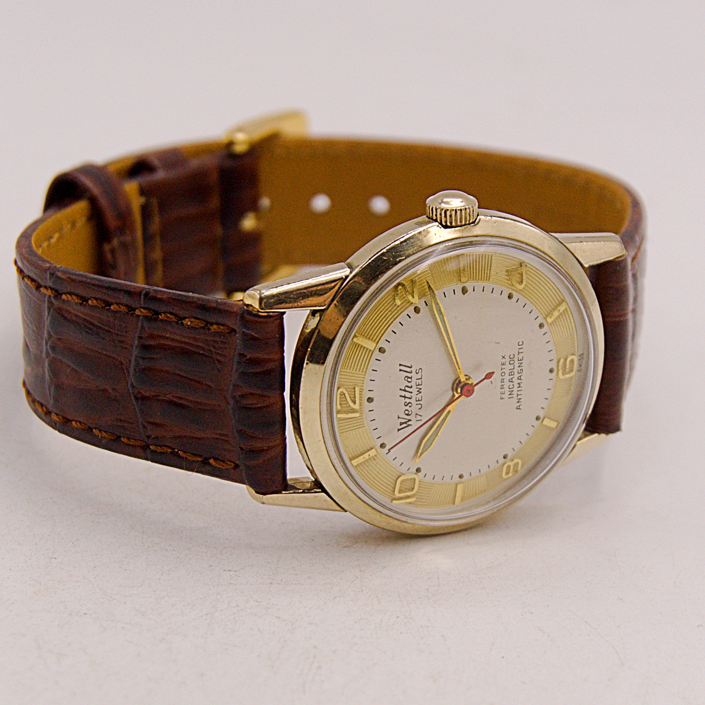 นาฬิกาเก่า WESTHALL ไขลาน