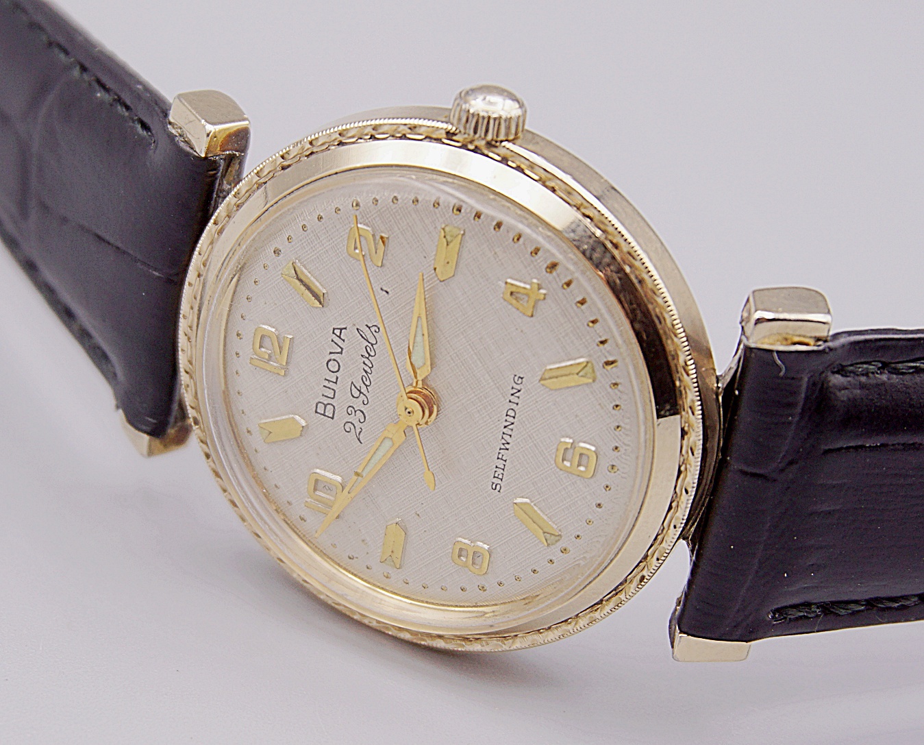 นาฬิกาเก่า BULOVA ออโตเมติก