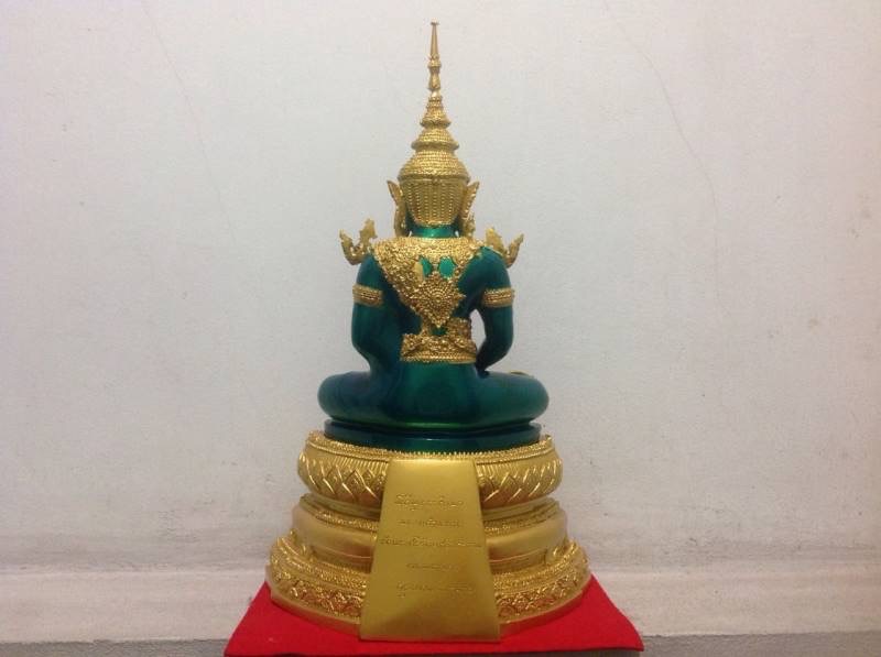 พระบูชา พระแก้วมรกต หน้าตัก9นิ้ว รหัส90999