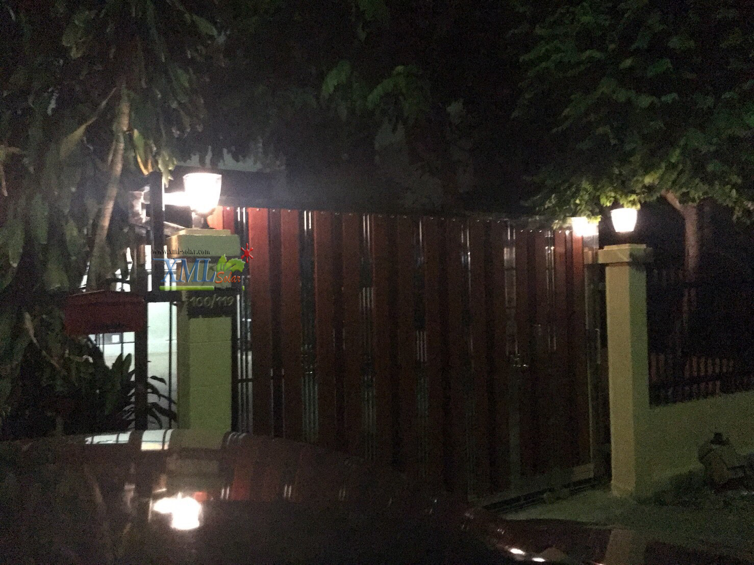 โคมไฟหัวเสาโซล่าเซลล์ ทรงถ้วย (เเสง : เหลืองวอมไวท์)