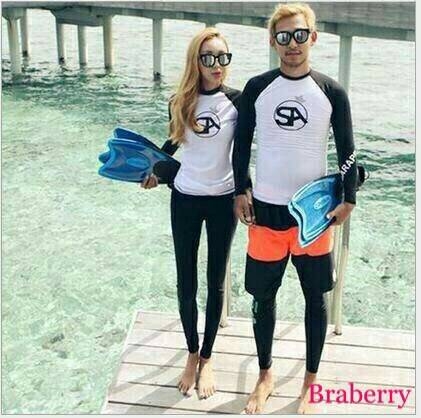 ชุดว่ายน้ำแขนยาว ทรงสวย ใส่แล้วทำให้หุ่นดูเพรียวสวย เซ็ท 3 เสื้อ บิกินี่ กางเกงขายาว มีไซส์ M,L ราคาชุดละ 690 บาท