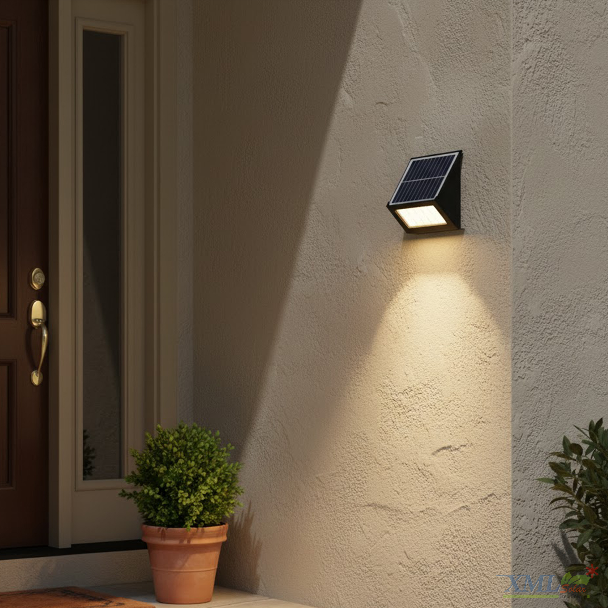 ไฟผนังโซล่าเซลล์ ทรงสามเหลี่ยม รุ่น LSXML-245