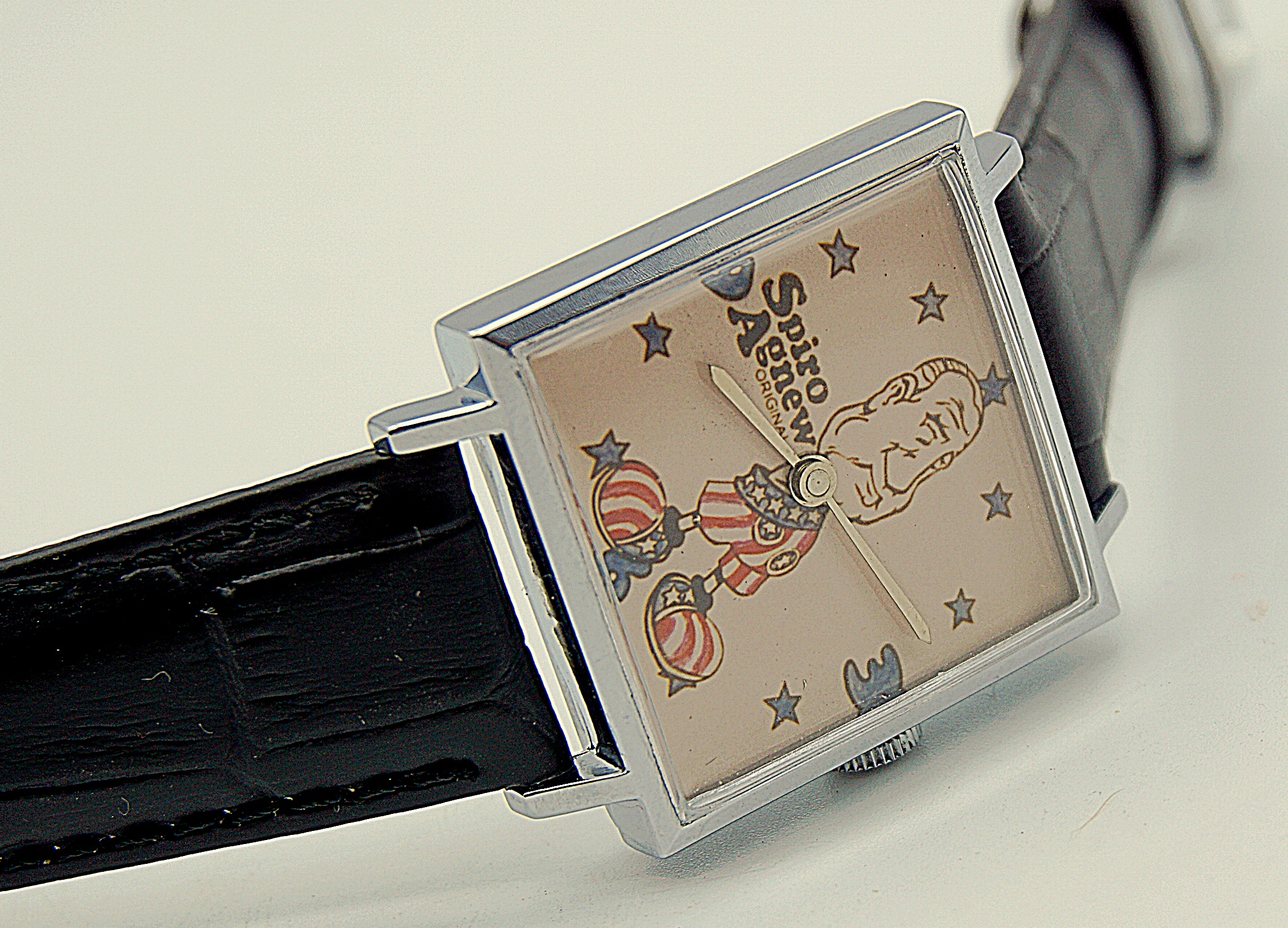 นาฬิกาเก่า SPIRO AGNEW ไขลาน