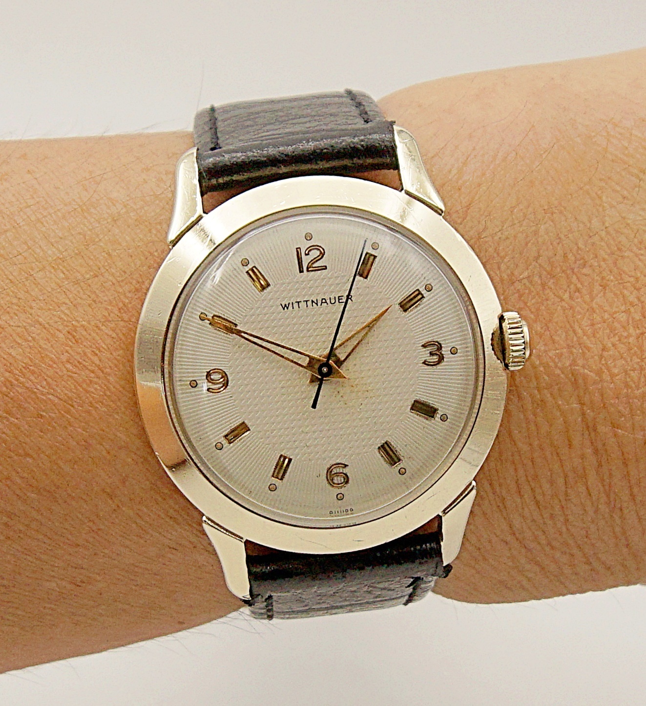 นาฬิกาเก่า WITTNAUER BY LONGINES ไขลาน