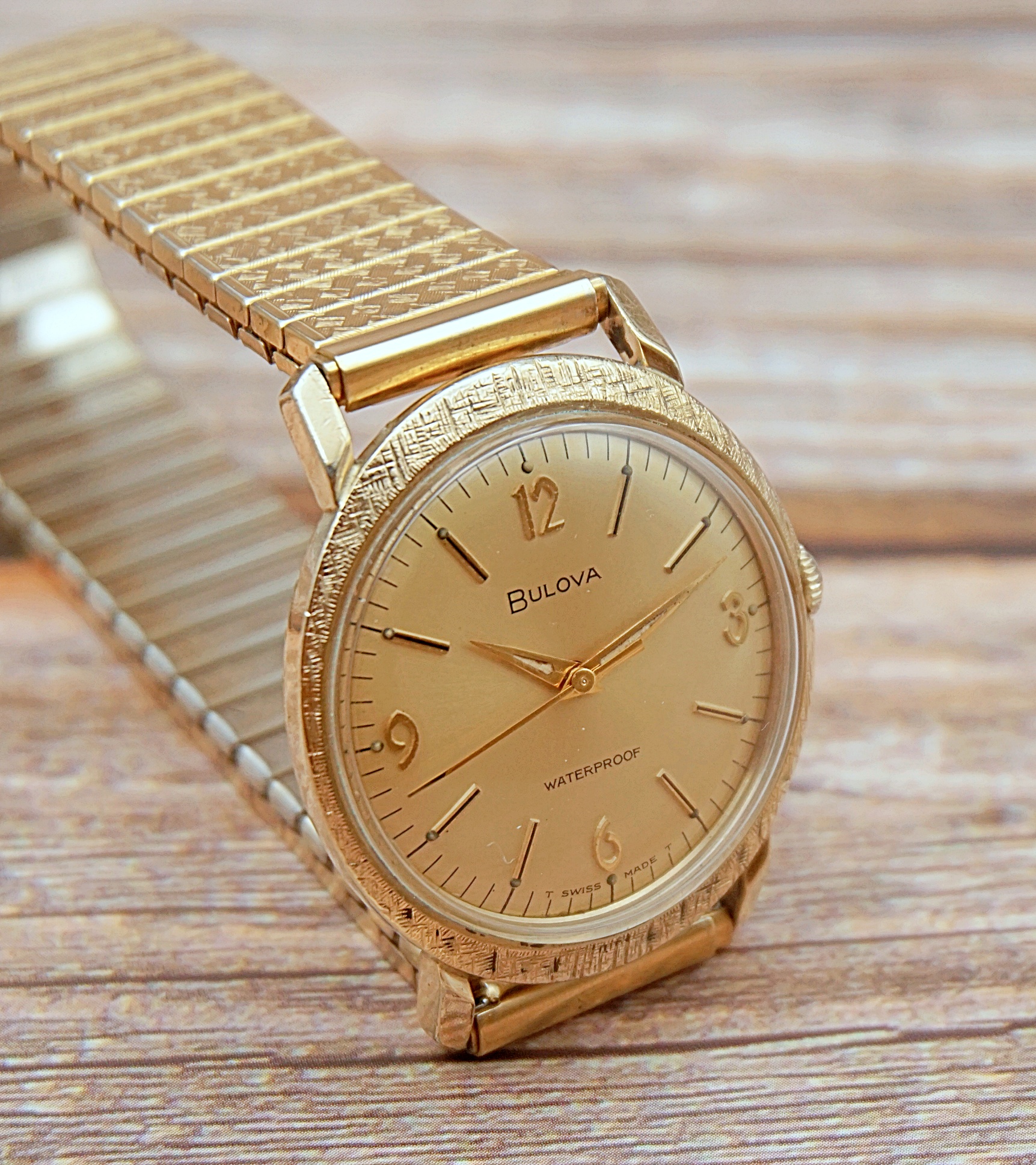 นาฬิกาเก่า BULOVA ไขลาน